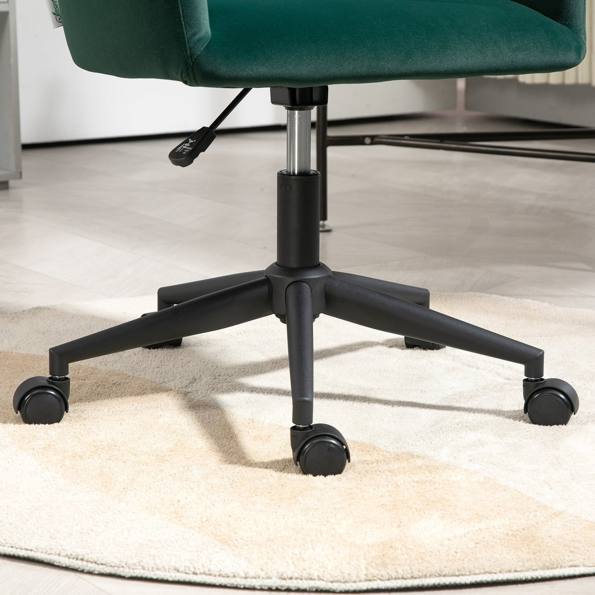 Modern office chair, height-adjustable desk chair, swivel chair living room, with armrest, velvet look, up to 120kg, green