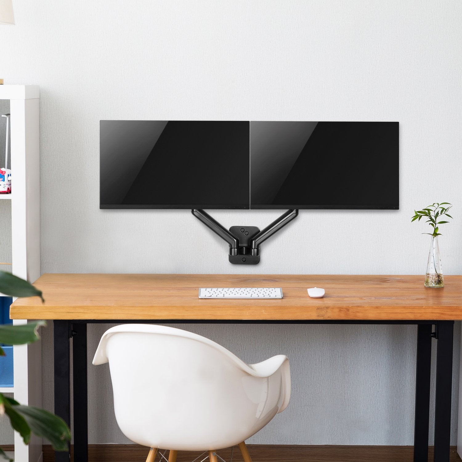 Monitor arm Wall mount 17-32" Double gas spring