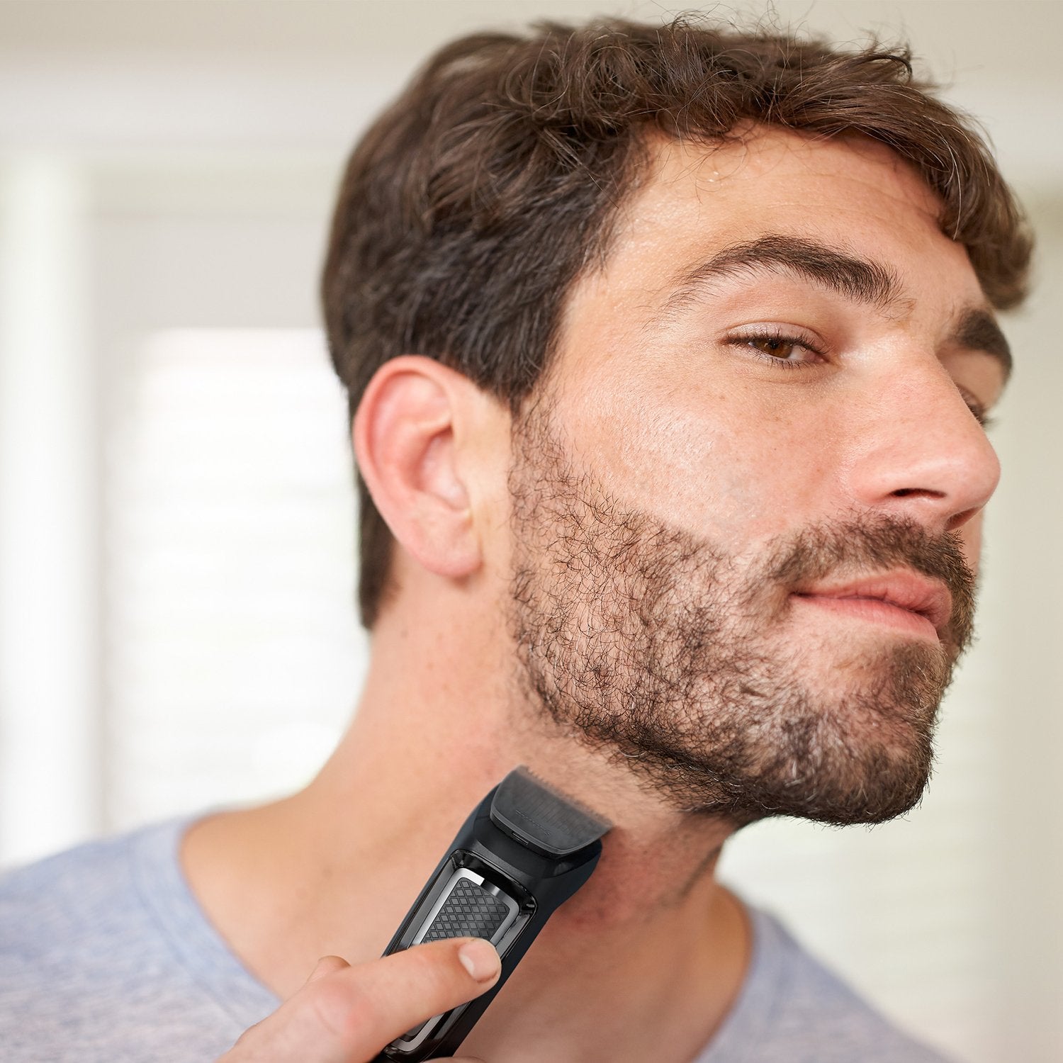 Multigroom 9-in-1, grooming kit for face and hair MG3740