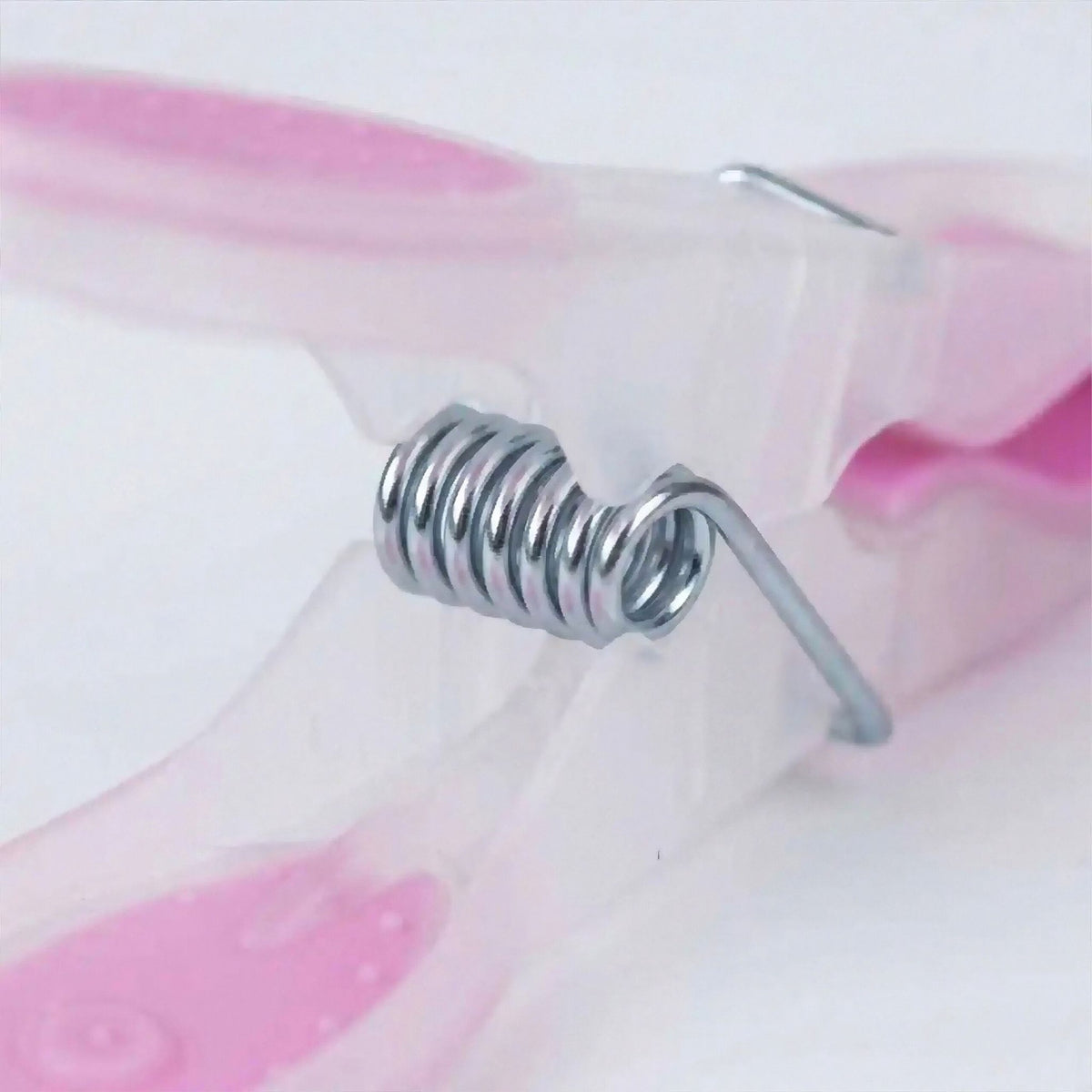 Non-Slip Clothes Pegs, 75-Pack, Soft Grip, 3 Colors