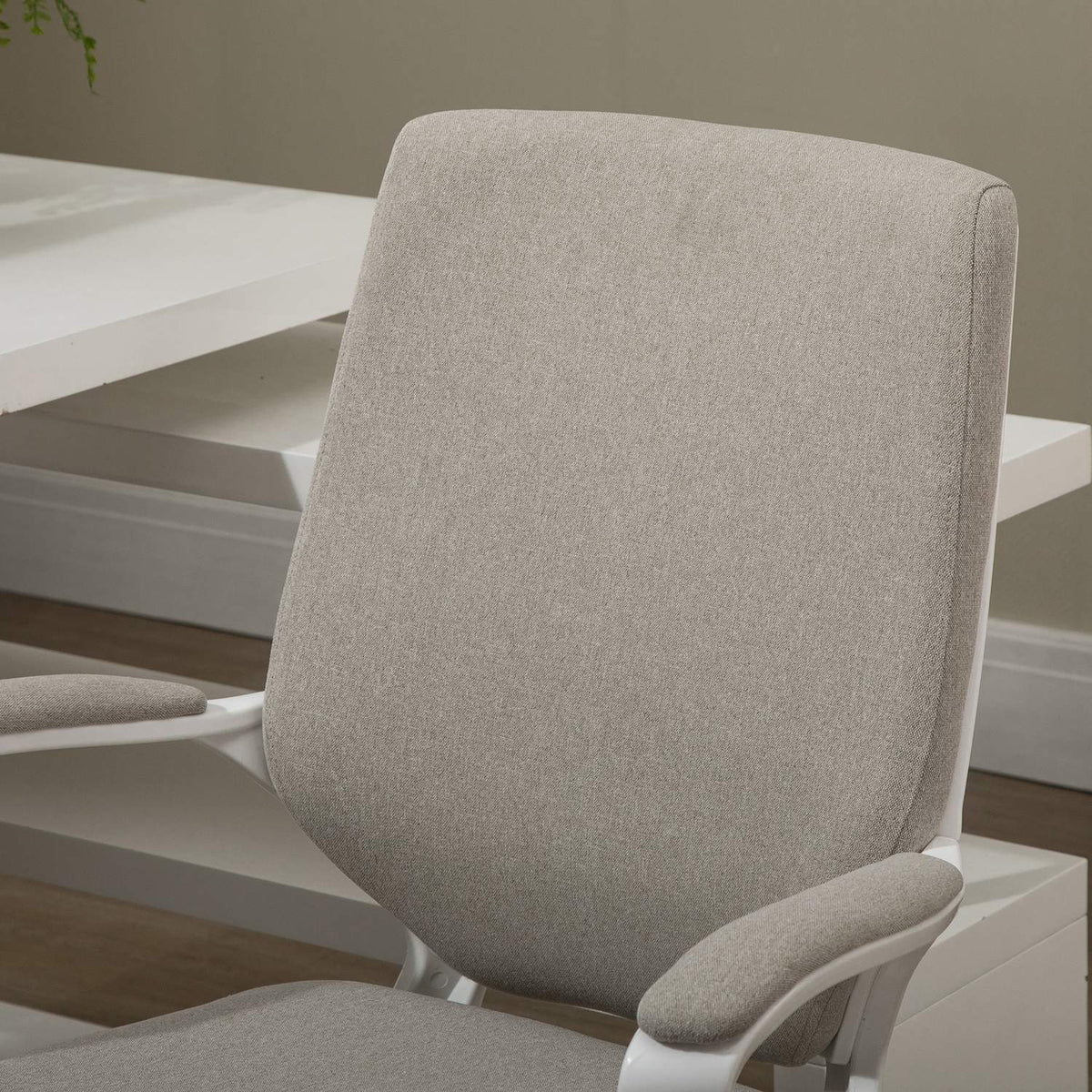 Office Chair Desk Chair With Rocker Function Backrest Height Adjustable Thick Padded Ergonomic 360° Swivel Wheels 62X69X92-100 Cm