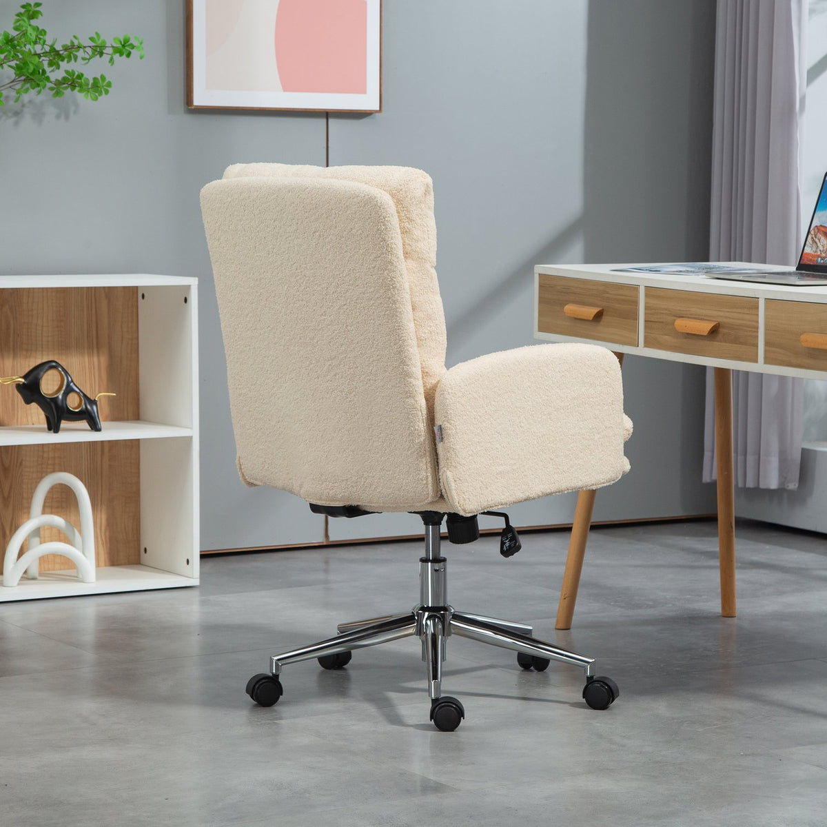 Office Chair Ergonomic Desk Chair with Armrest, Lambswool Look, Height-Adjustable Swivel Chair with Rocker Function, Padded Home Office Chair, Cream White |