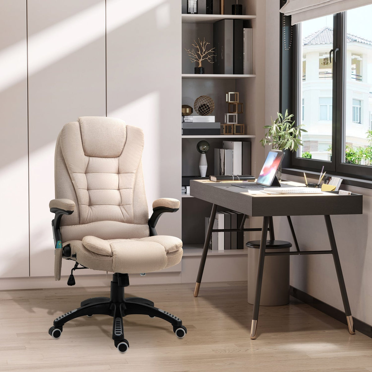 Office chair with vibration massage, ergonomic desk chair with heating, reclining function, height-adjustable executive chair with remote control, side pocket, linen look, brown