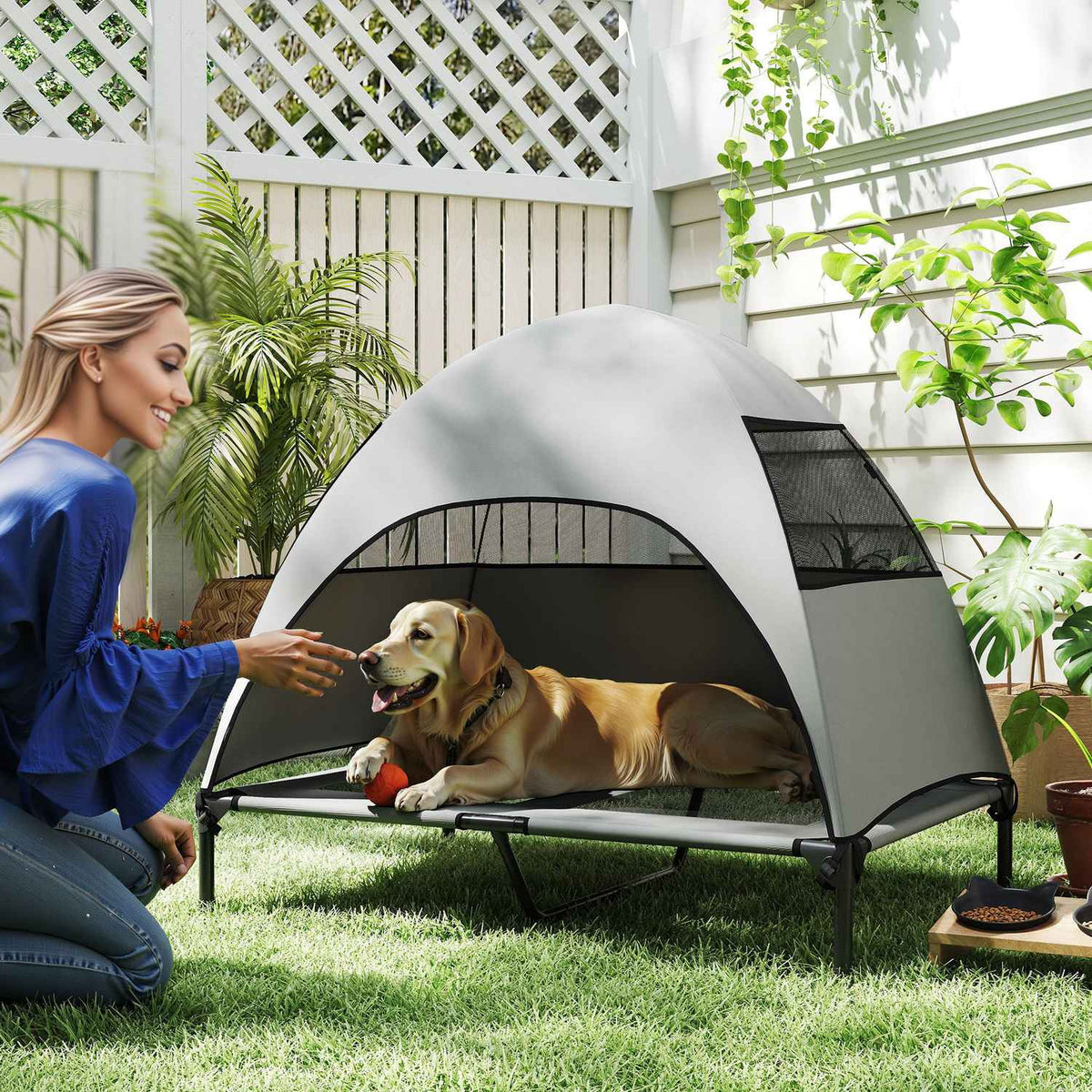 Outdoor Dog Lounger with Roof, Elevated Dog Bed for Large Dogs, Cooling Pet Lounger with Washable Mesh Metal Frame Carrying Bag, Pet Bed for Outdoor Camping 106x76x99cm, Light Gray |