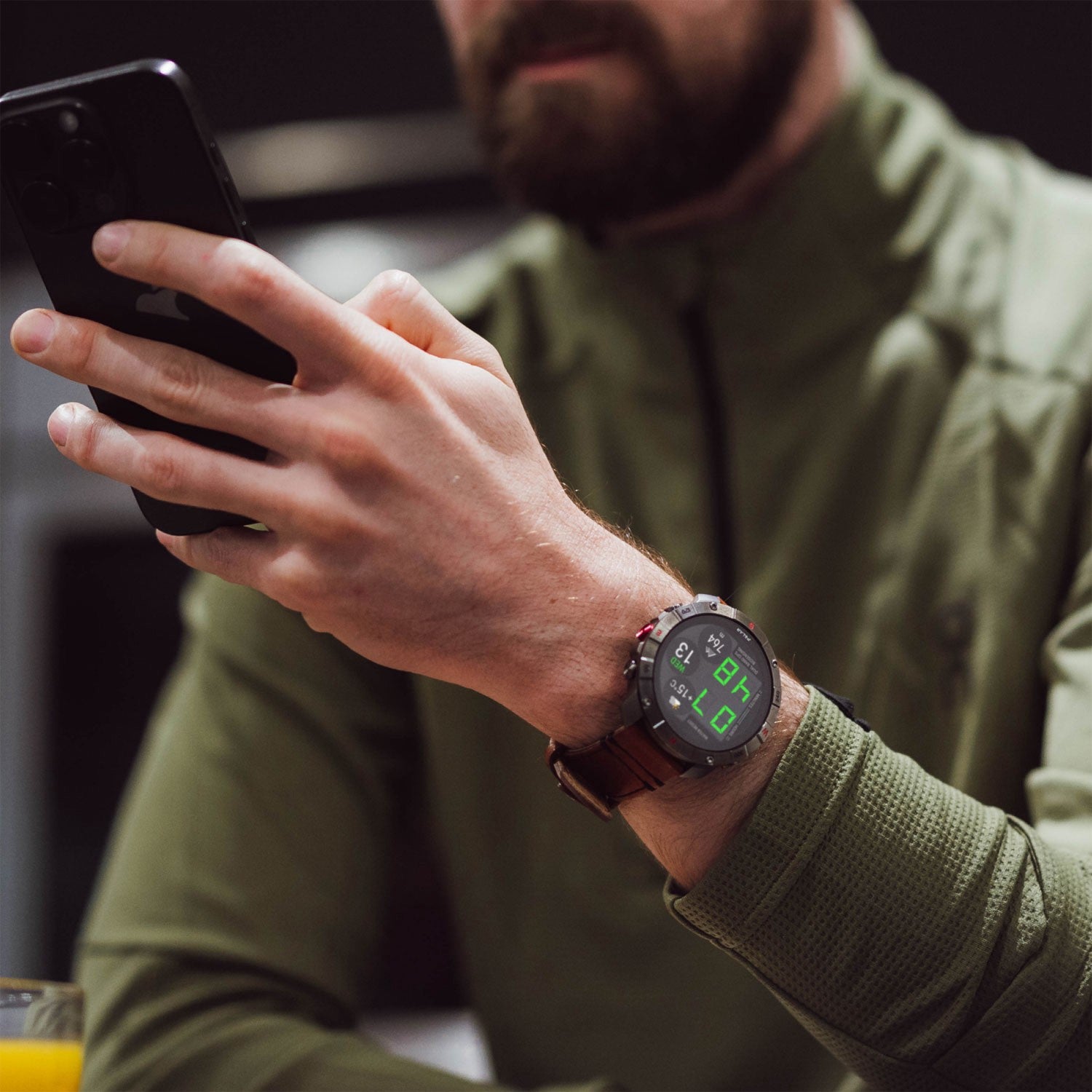 Outdoor Sports Watch, Titanium, AMOLED Sapphire Display