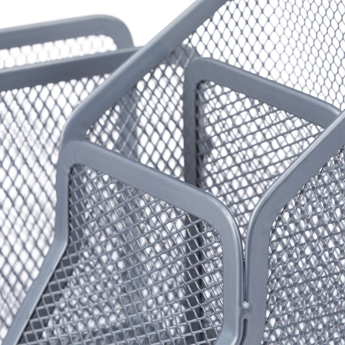 Pen holder in mesh with letter holder