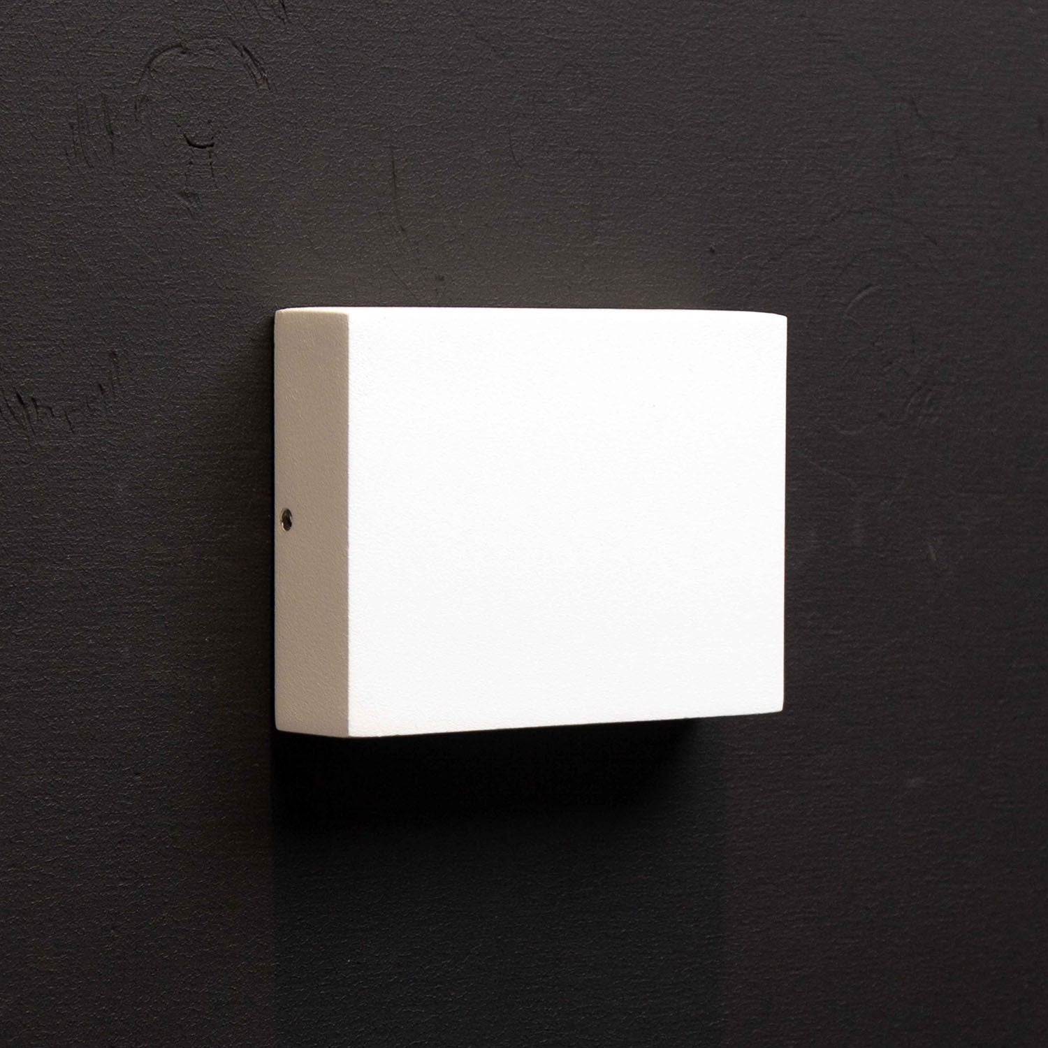 Per II Wall light LED IP54 3000K 6W 430lm White