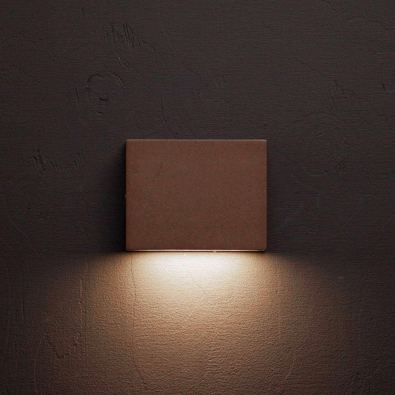 Per I Wall light LED IP54 3000K 4W 210lm Corten