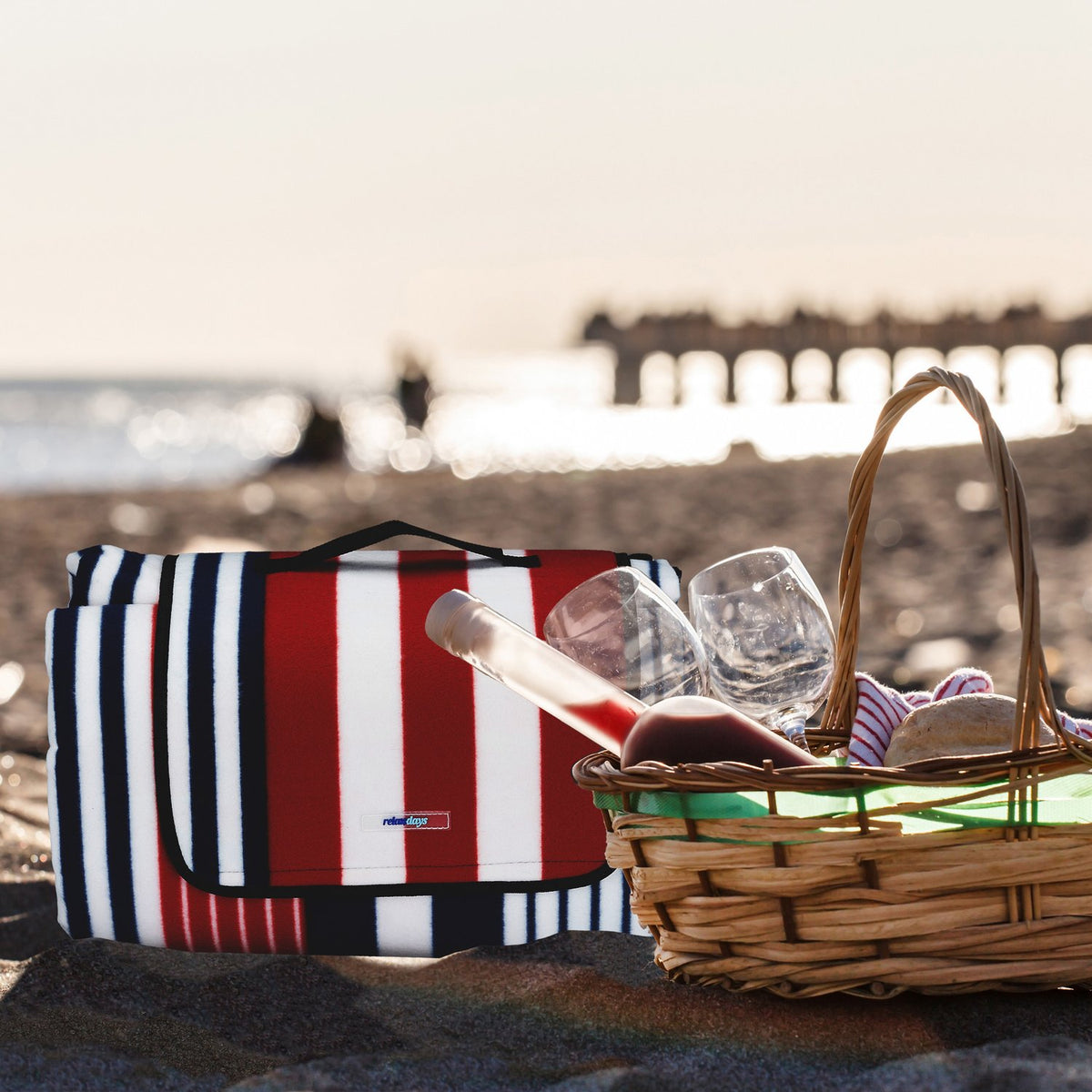 Picnic blanket 300 x 200 cm striped