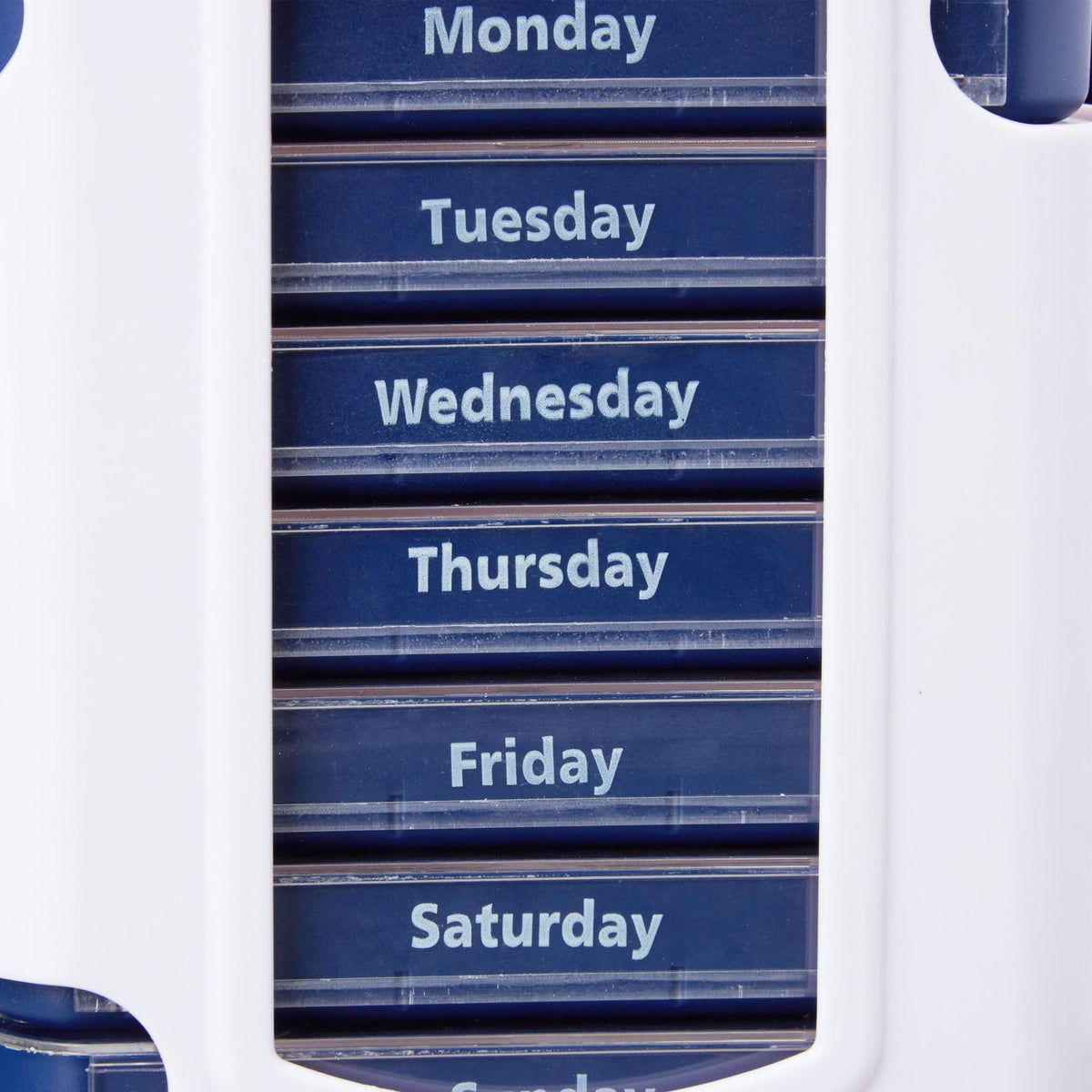Pillbox 7 days 4 compartments English