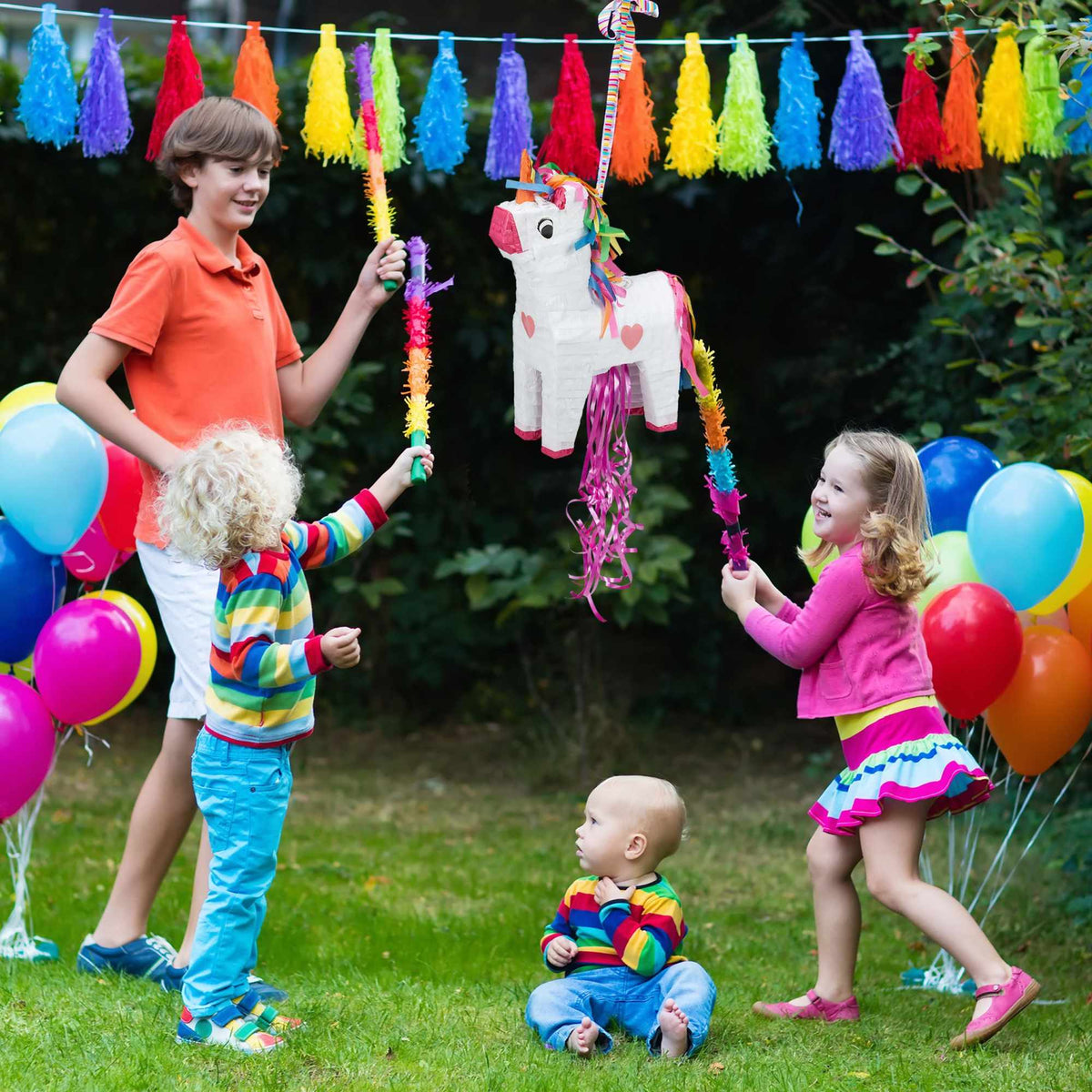 Pinata unicorn