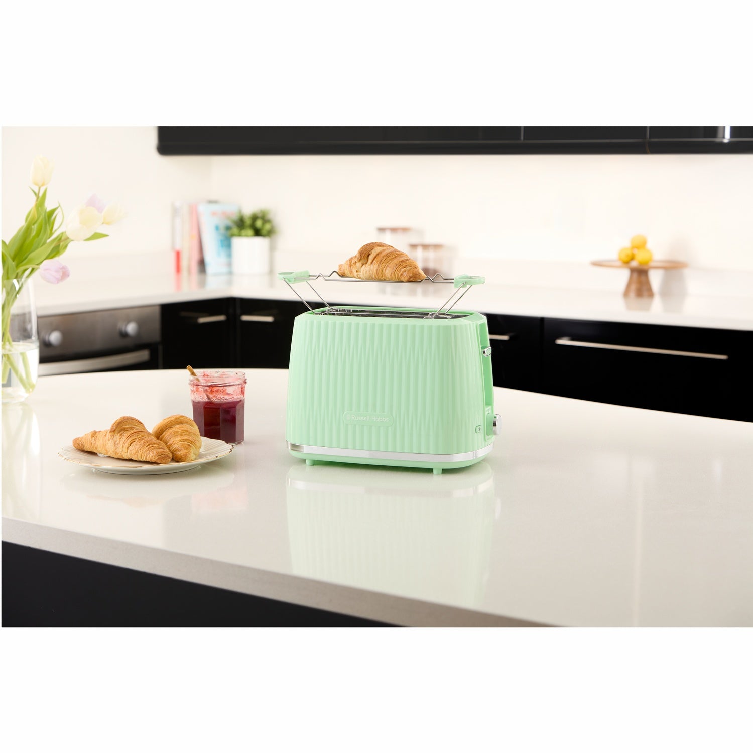 Pistachio Kettle and Toaster Set, Compact Design