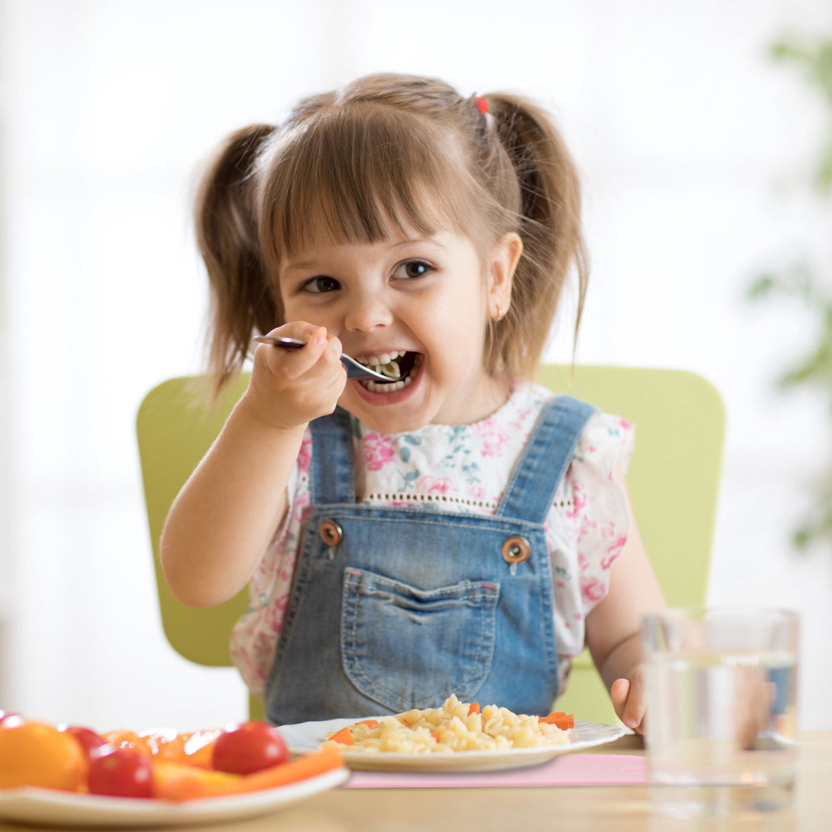 Placemats for children in the form of clouds