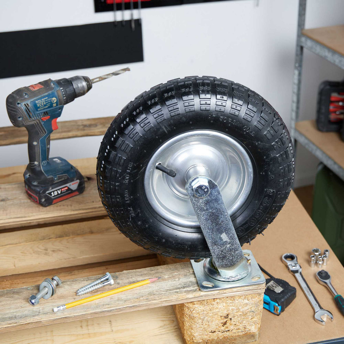 Pneumatic Swivel Castor, 3.00-4, 120kg Load Capacity