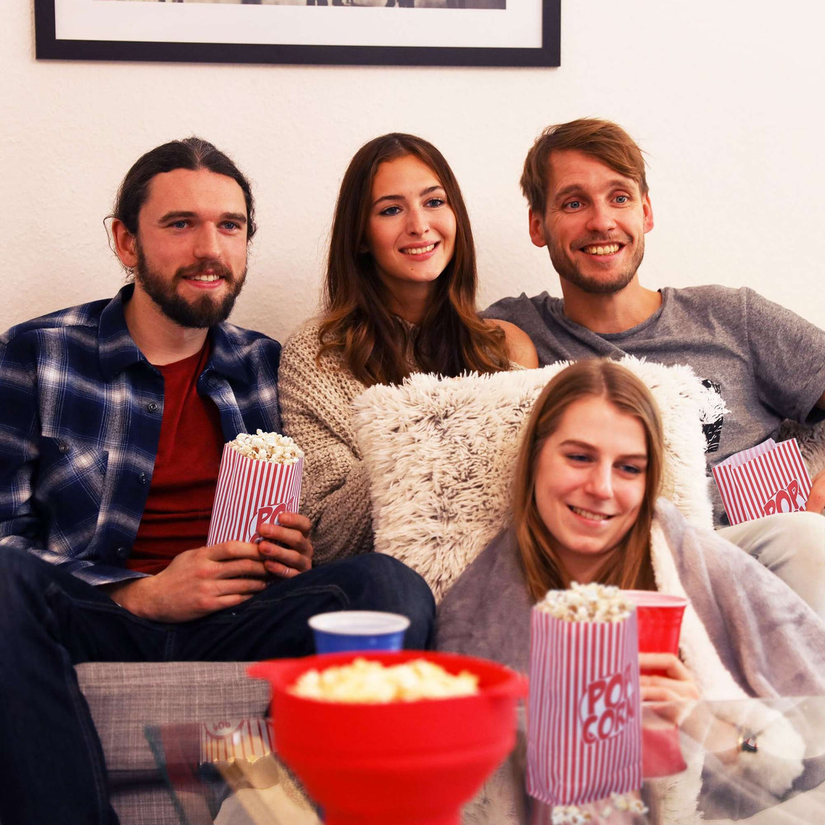 Popcorn bags with retro motifs - 48 pcs