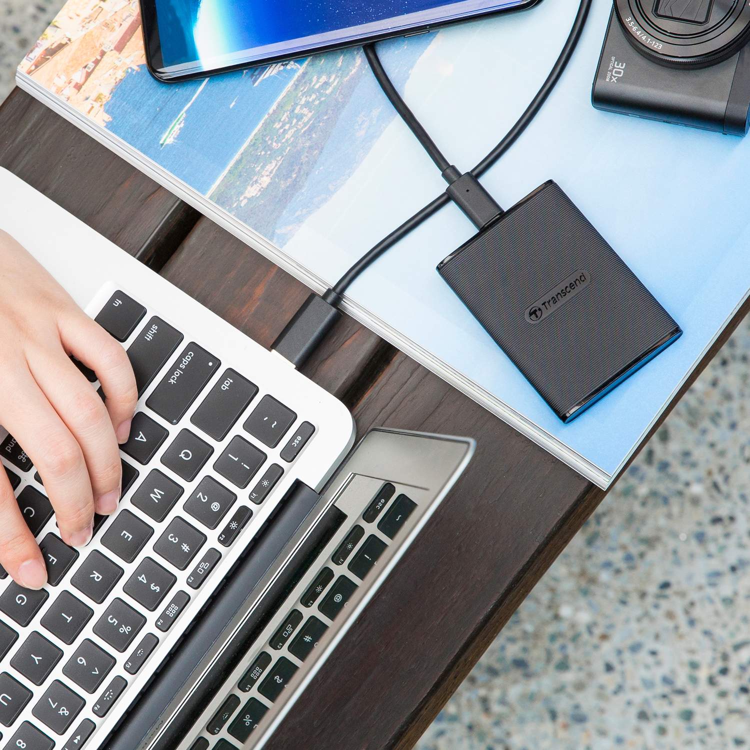 Portable SSD ESD270C USB-C 500GB (R520/W460) Black