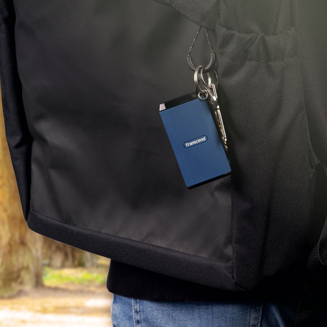 Portable SSD ESD410C USB-C 2TB 20Gbps (R2000/W2000 Mb/s) IPX5