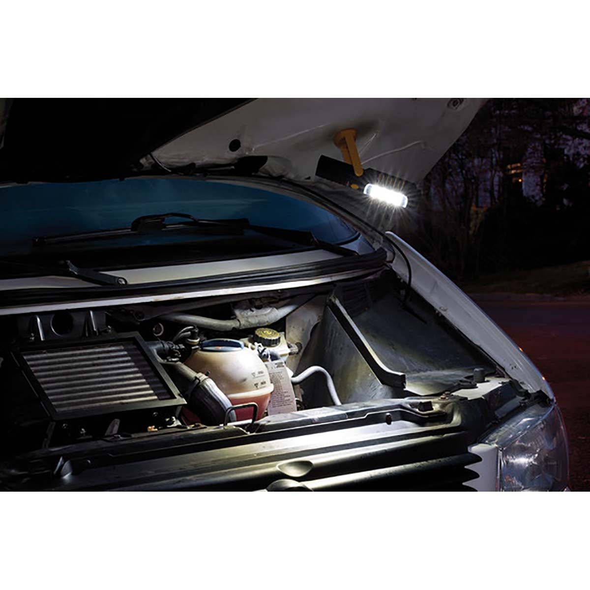 Portable inspection LED lamp with 8 + 1 bright SMD LEDs (battery-powered, burning time max. 10 hours, rotatable hook, magnet)