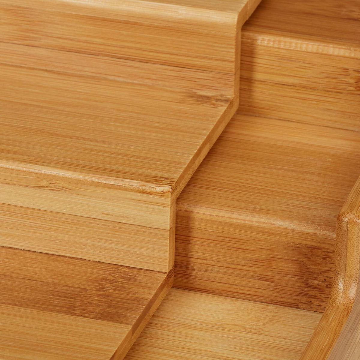 Pull-out spice shelf