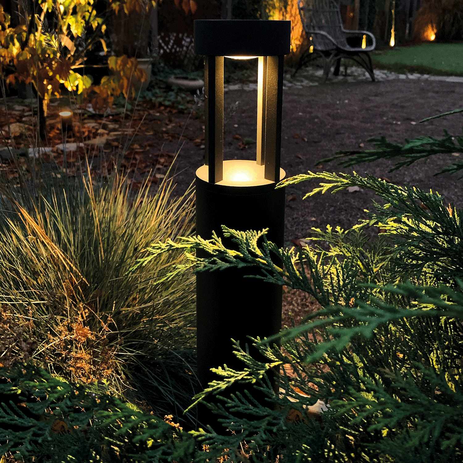 Quadra Bollard 390lm 65cm Black