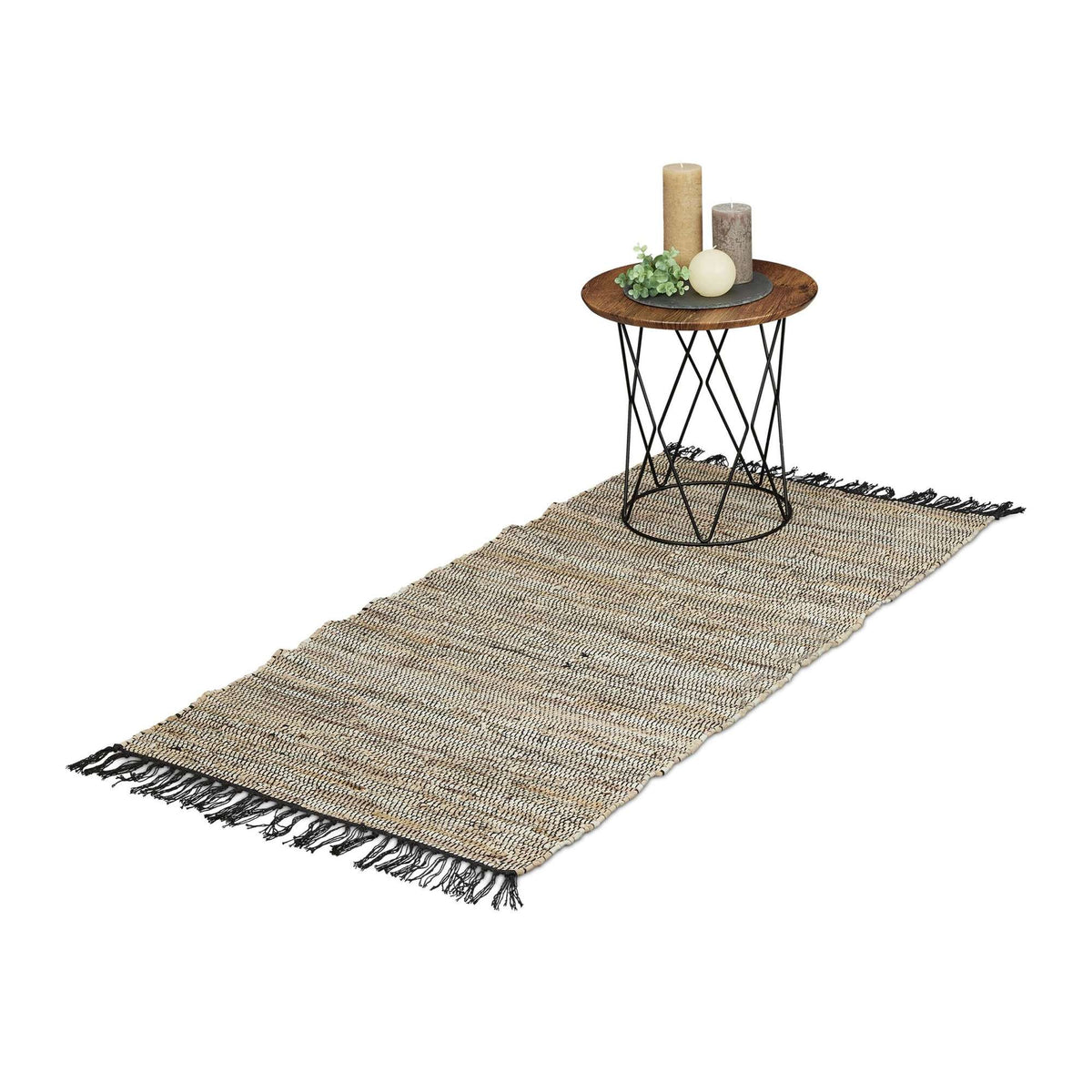 Rag rug in leather and cotton