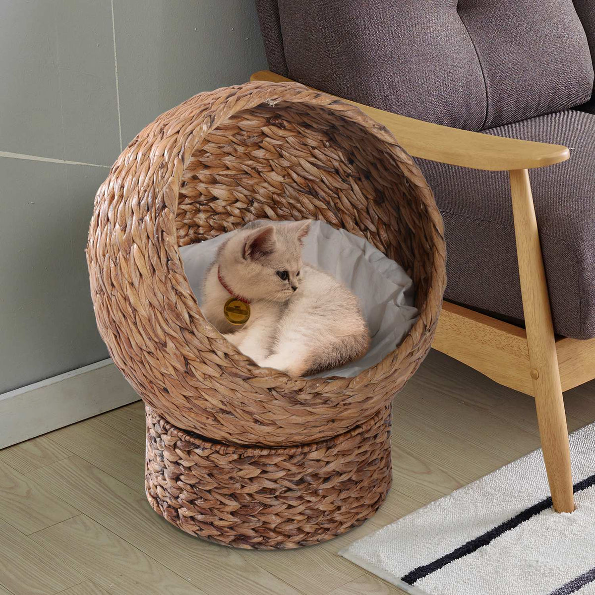 Rattan Cat Basket Comfortable Cat Bed With Cushion, Water Hyacinth Pet Bed, Light Brown, 42X33X52Cm