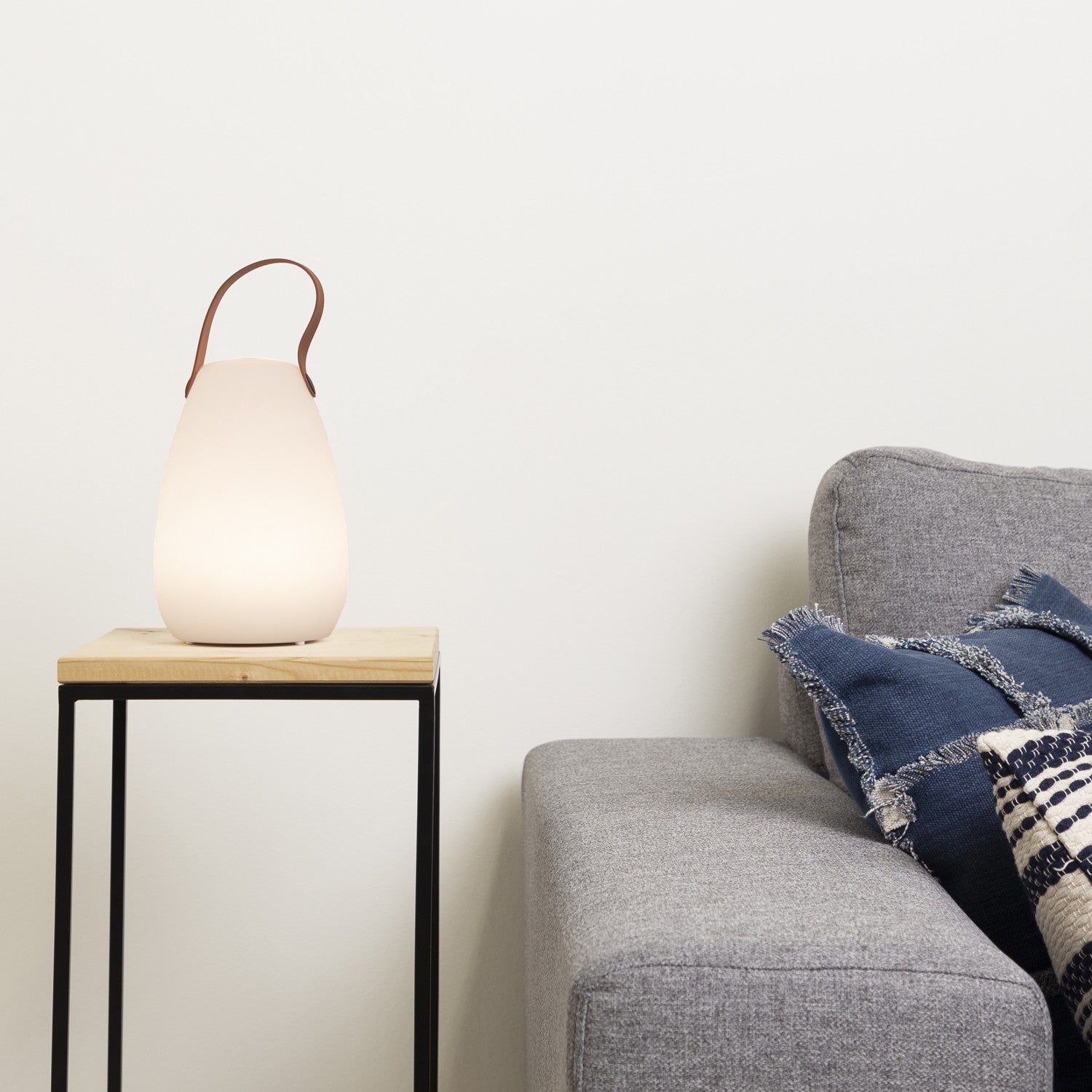 Rechargeable outdoor lantern