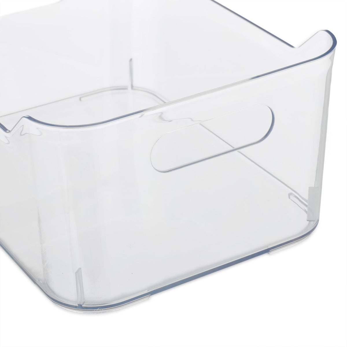 Refrigerator storage with handle