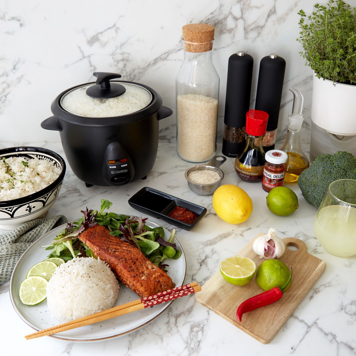 Rice cooker Mini Ceramic 0.6L 300W RK400 Black