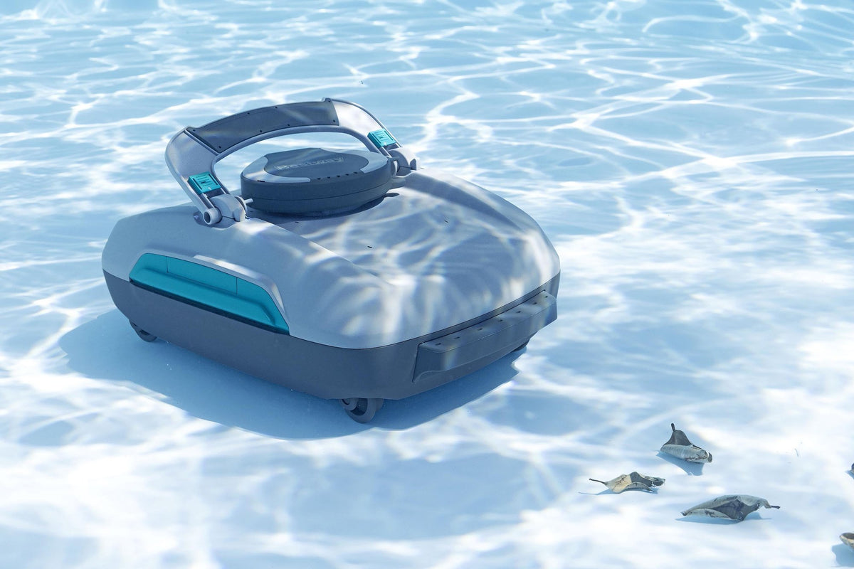 Robotic Pool Vacuum & Skimmer, 3.5L Capacity, Rechargeable