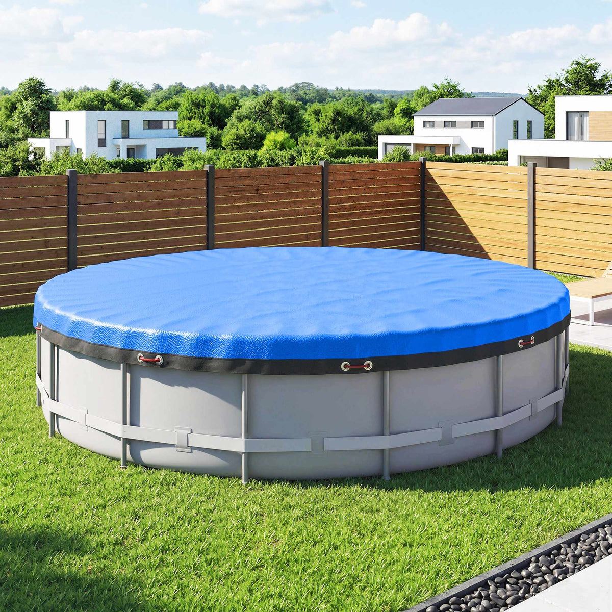 Round Pool Cover Ø550 cm, Waterproof with Secure Rope