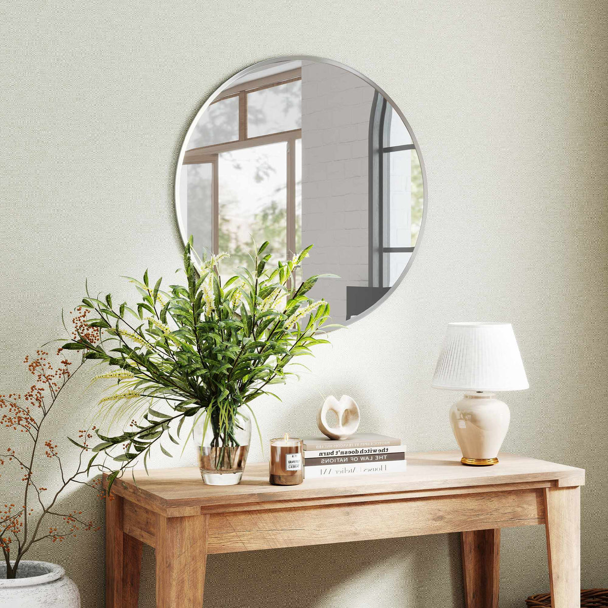 Round Wall Mirror, Modern Design, 61 cm, Silver