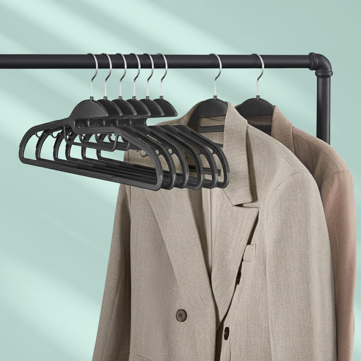 Rubberised Clothes Hangers Set – Non-Slip, Space-Saving