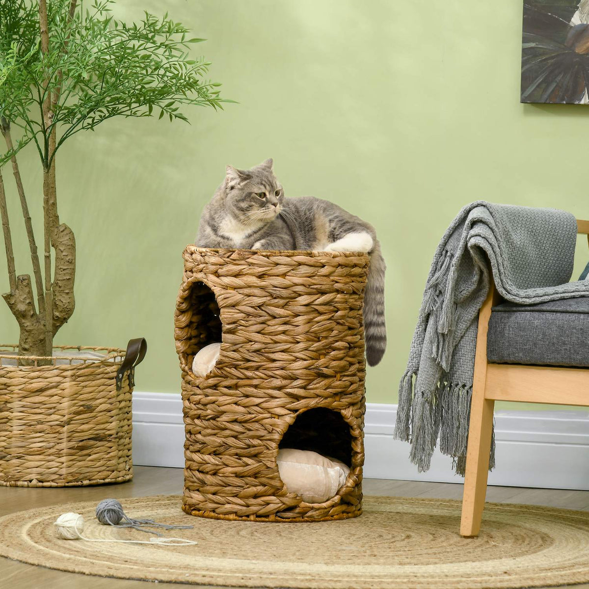 Scratching Barrel 47 Cm With 2 Levels Cat Tower With Cushion, Made Of Water Hyacinth & Steel, Light Brown