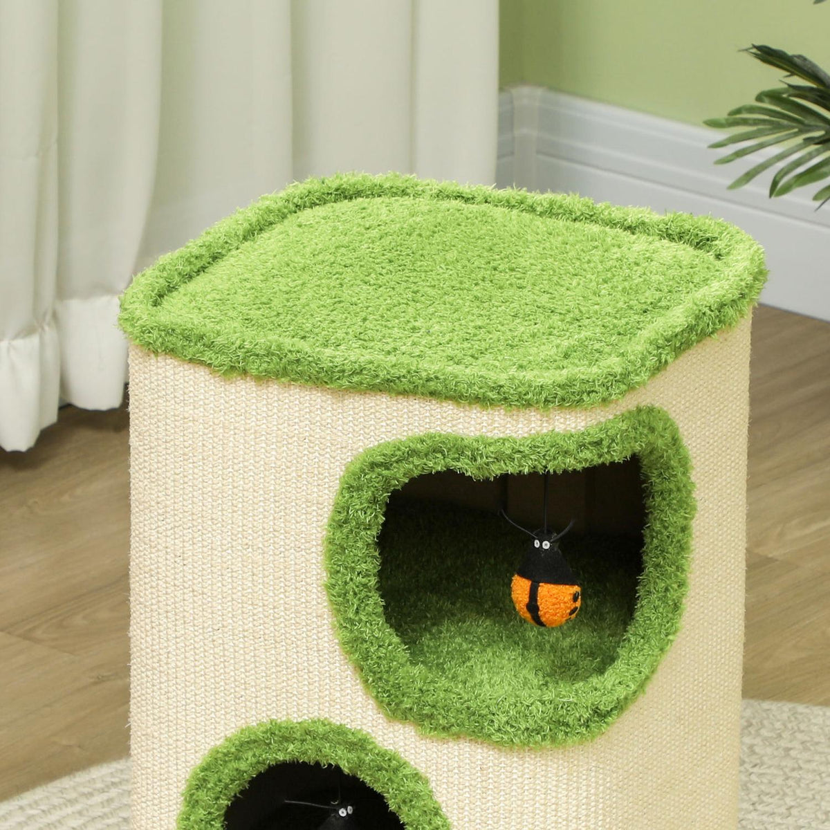 Scratching barrel, 52 cm high, cat barrel with 2 caves, scratching post with ladybird toys, cat tower made of sisal, for cats up to 5 kg, green + cream white