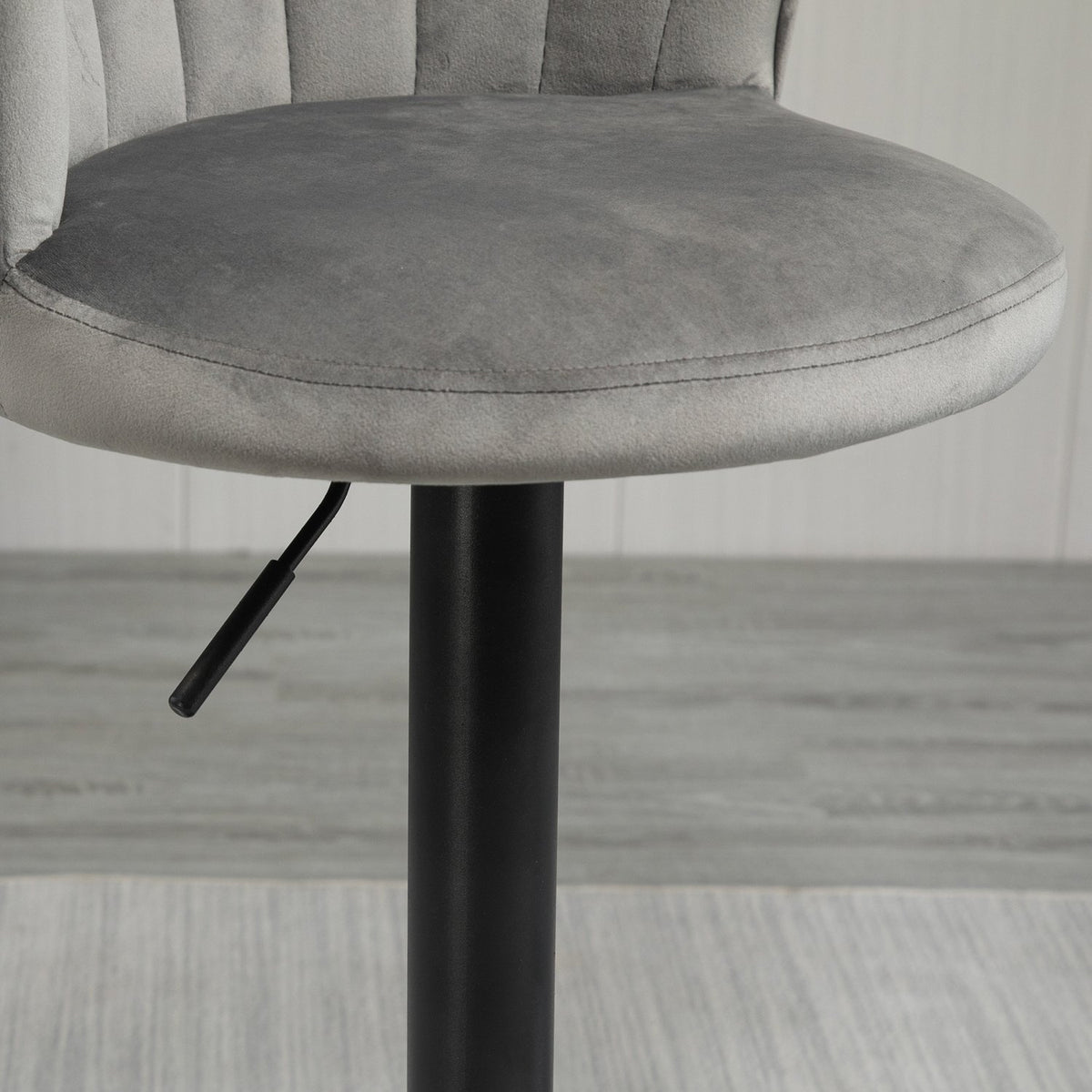 Set Of 2 Bar Stools Swivel Bar Chairs With Backrest Velvet Touch Height Adjustable Armless Foam Gray 51.5X 57.5 X 93-114.5 Cm