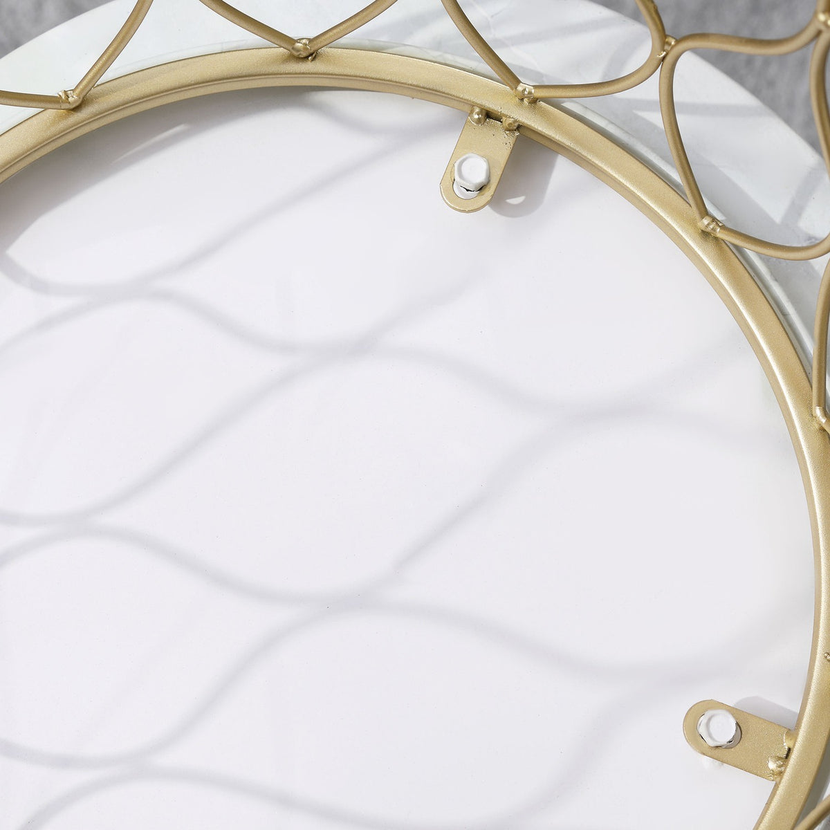 Set Of 2 Garden Table Side Tables Retro Wire Basket Design Metal Basket Garden Set Of Tables Outdoor Steel Gold + White Diameter 41 X 46 Cm