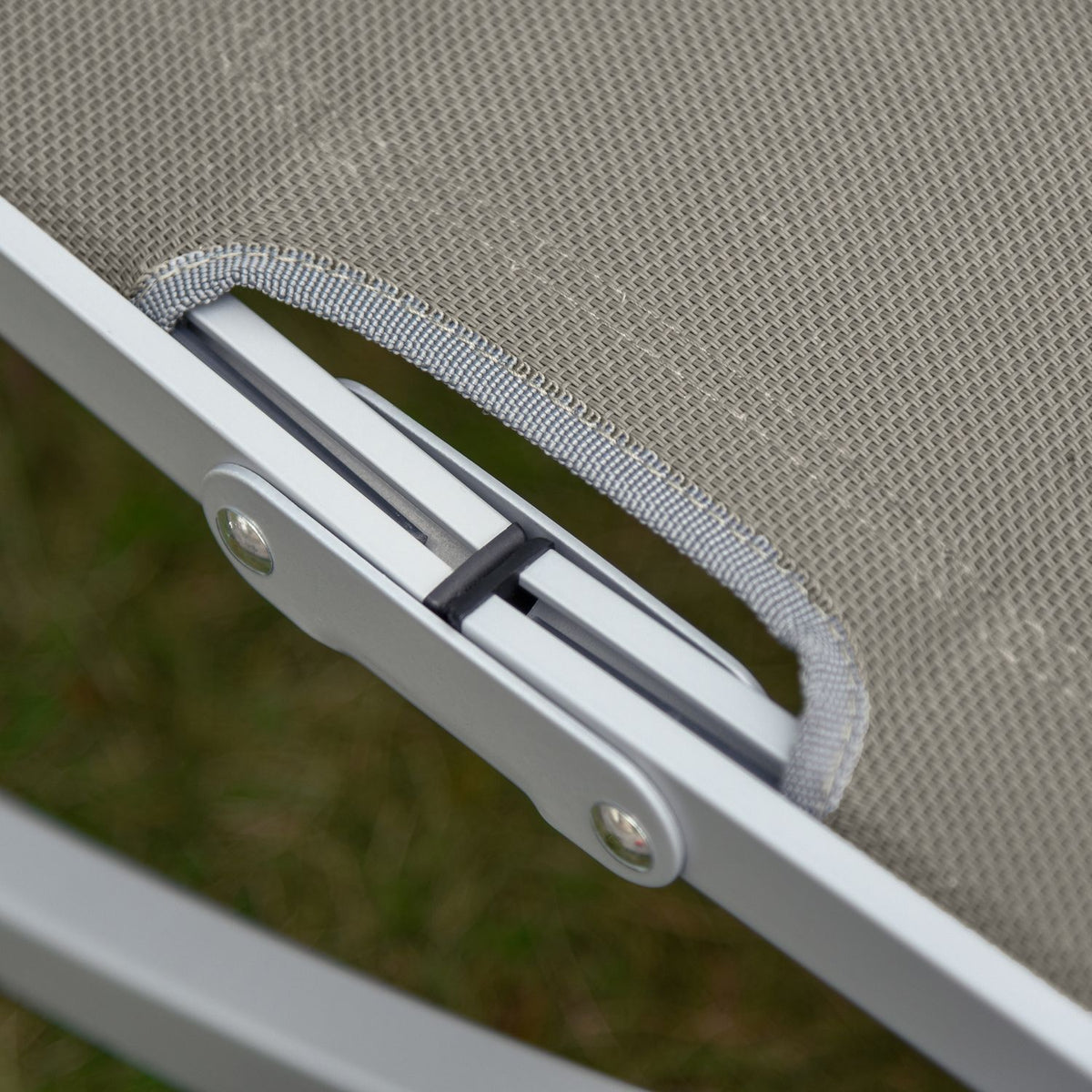 Set Of 2 Sun Loungers Garden Loungers Fabric Lounger Relax Lounger Ergonomic Aluminum Textline Light Gray 165 X 61 X 63 Cm