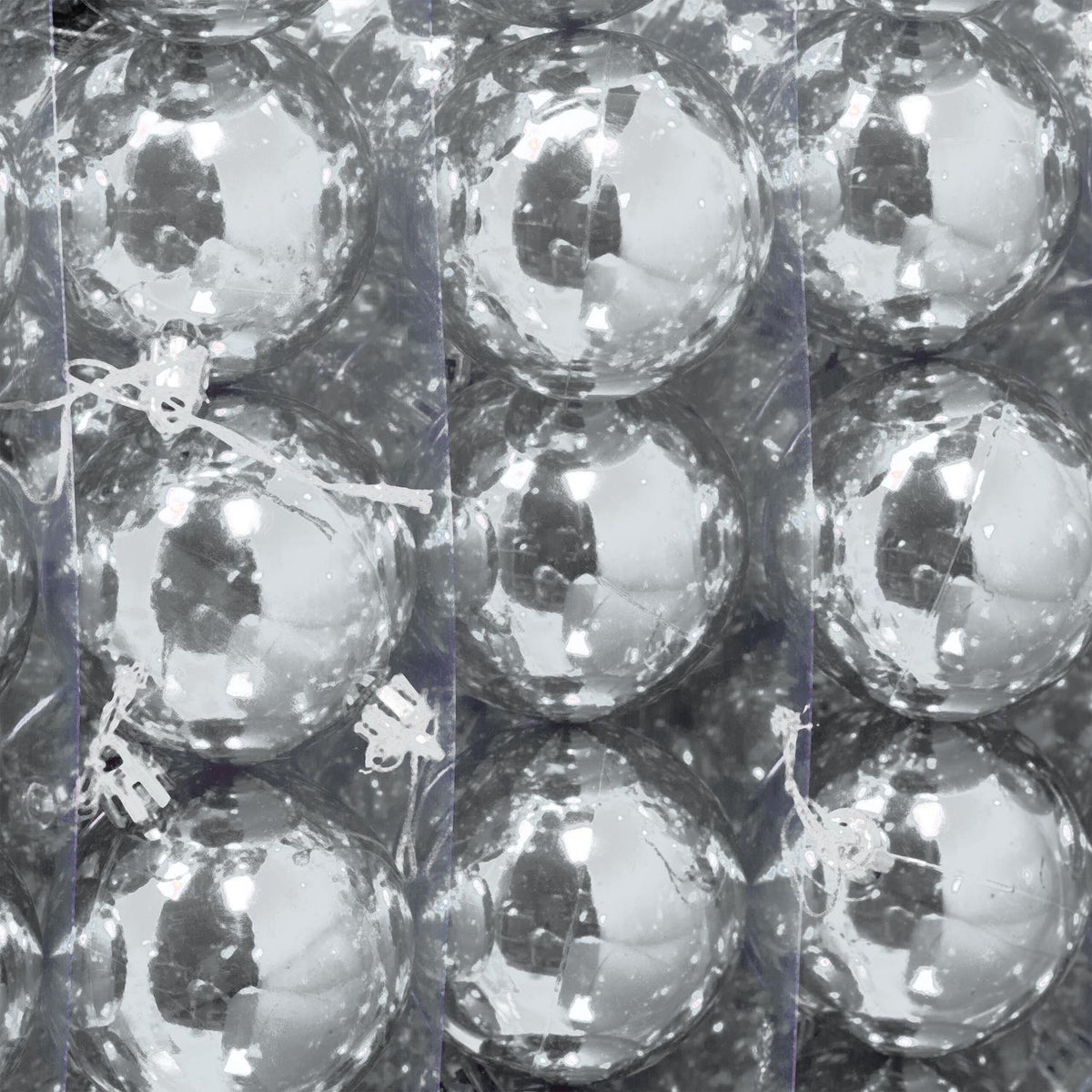 Set of 100 Shiny Christmas Tree Baubles