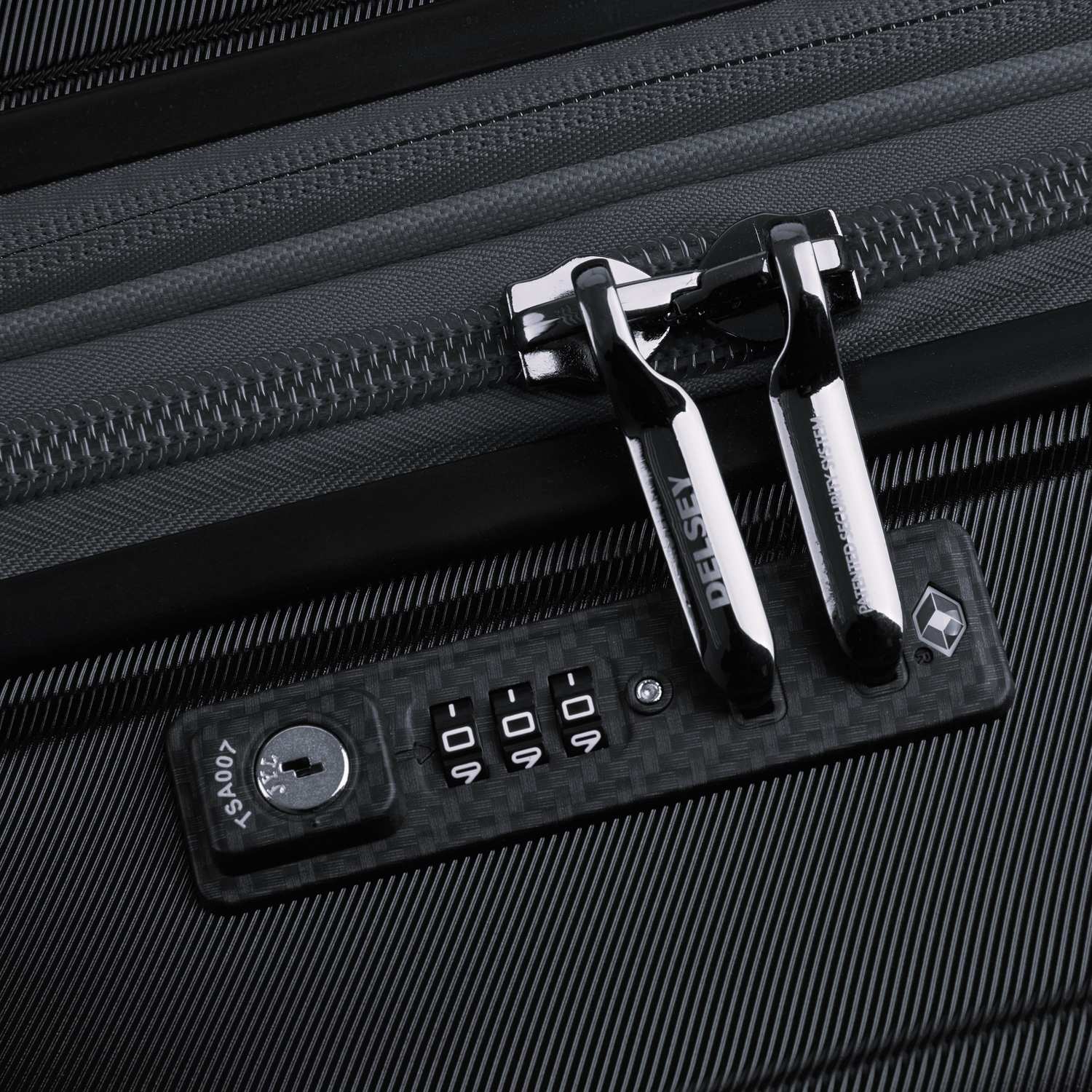 Shadow 5.0 Suitcase 75 Black