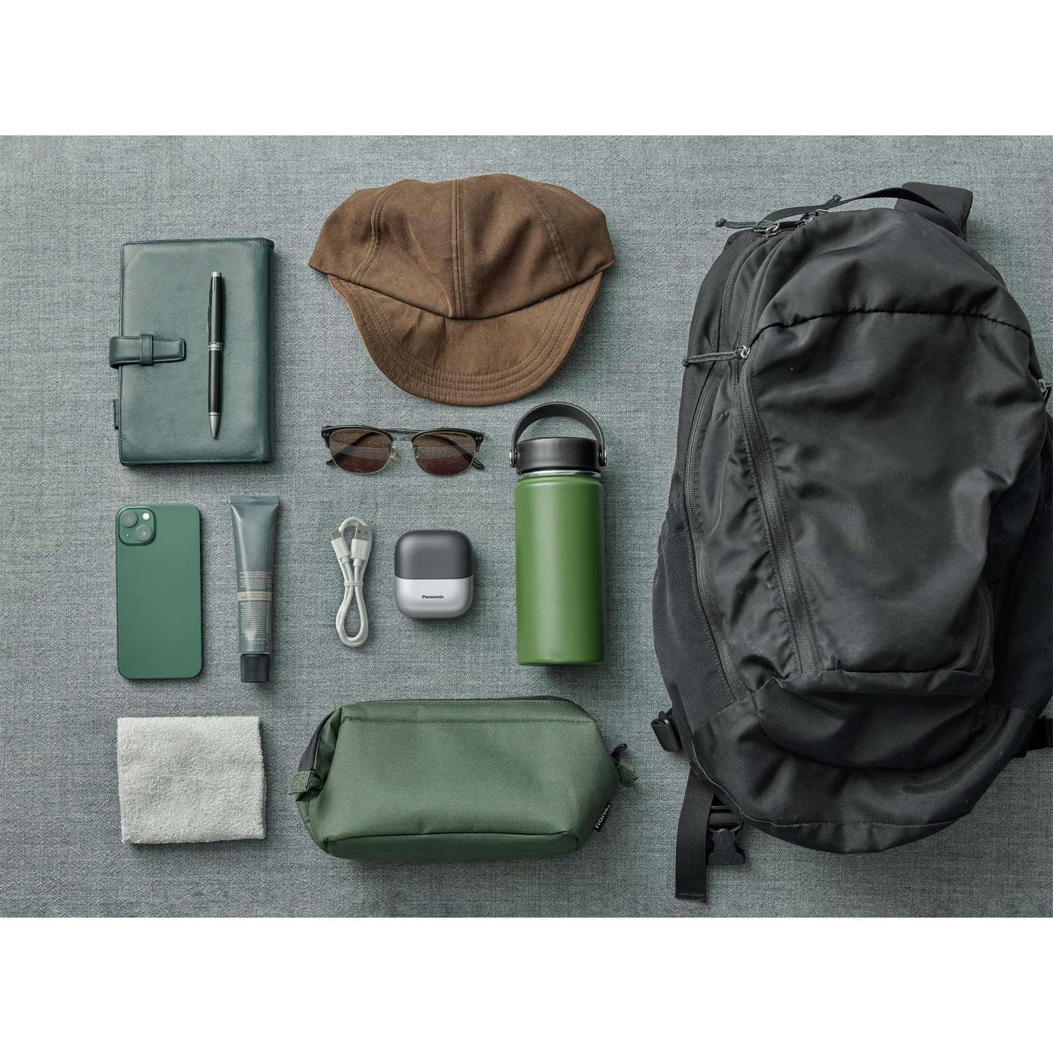 Shaver 3-blade compact ES-CM