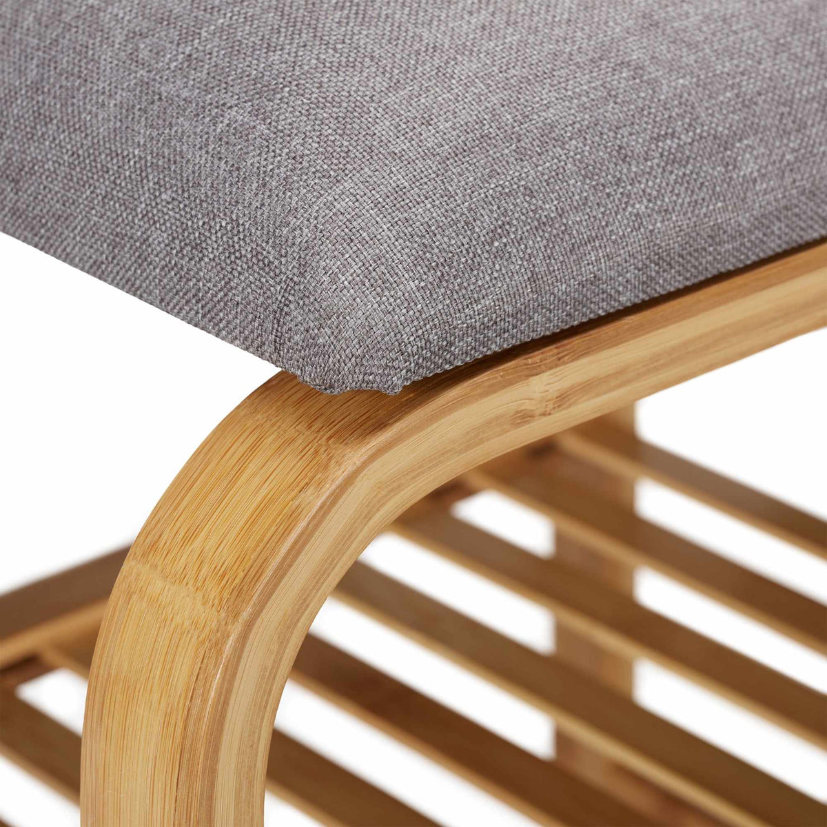 Shoe bench with space for 3-6 pairs of shoes