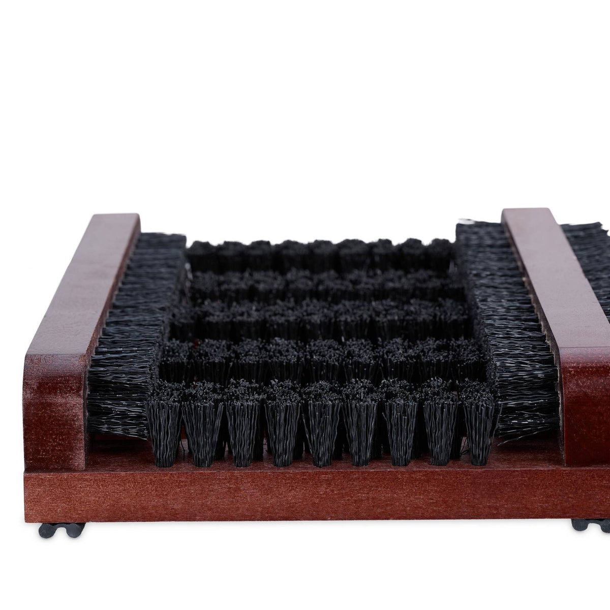 Shoe washing with brushes