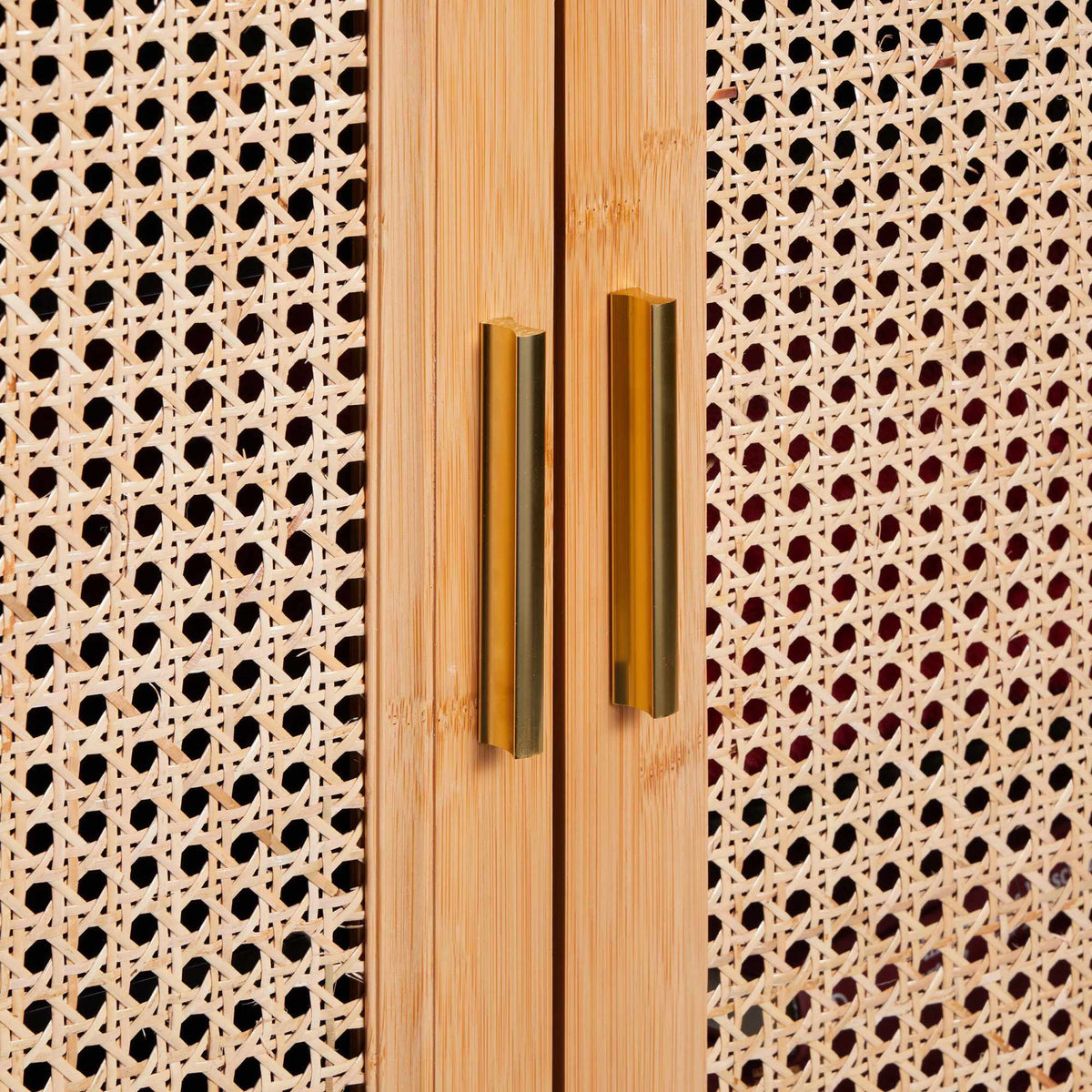 Sideboard with 2 doors in rattan