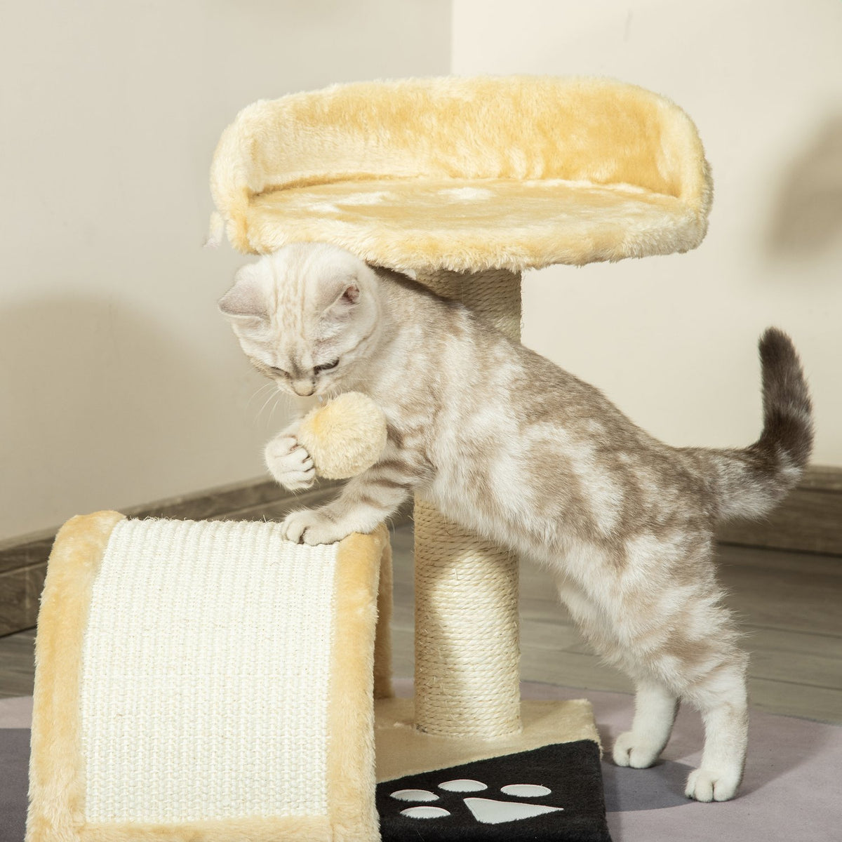 Small Scratching Post With Play Balls, Cat Scratching Post With Sisal Rope Scratching Poles, Beige, 35.5X37X46Cm