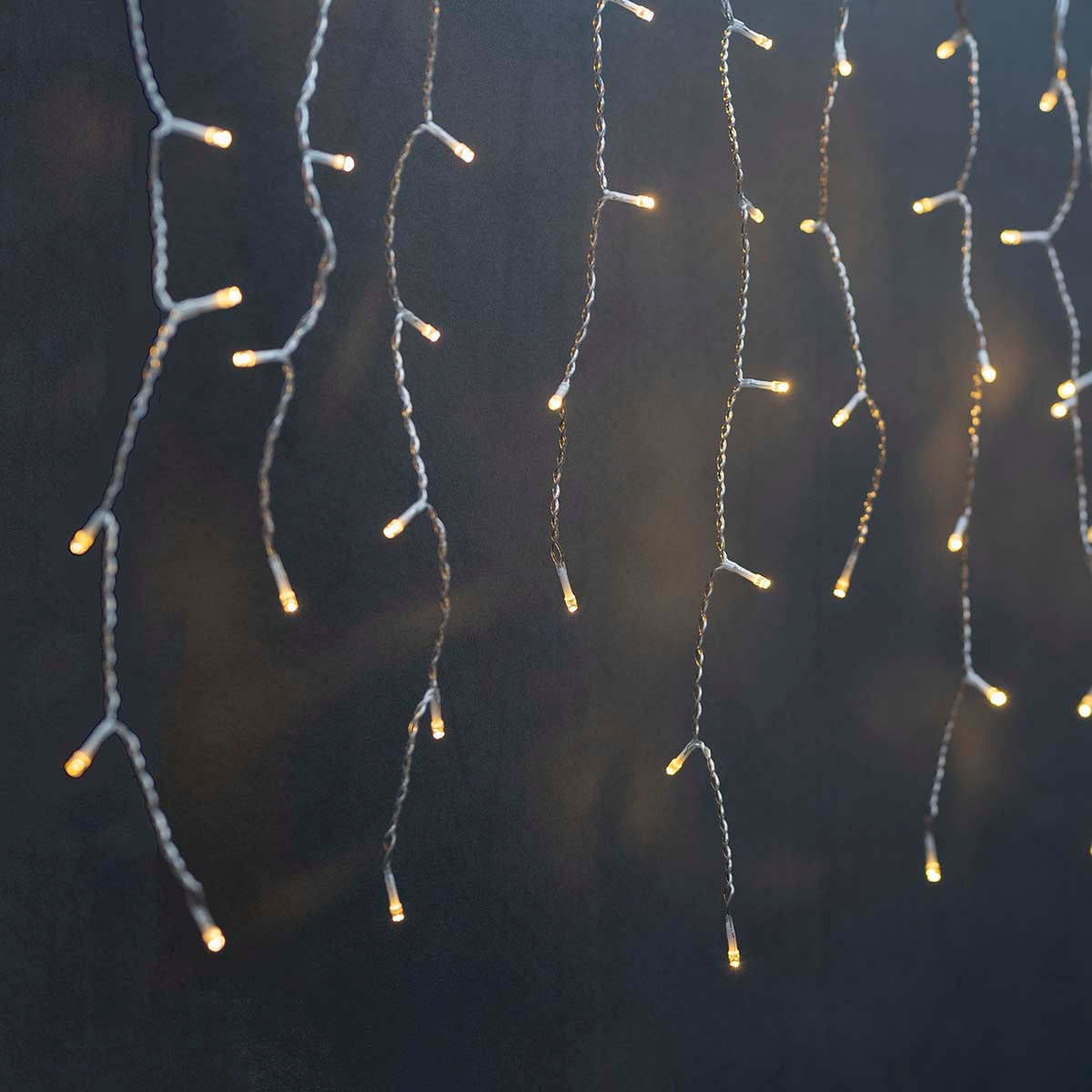 SmartLife Christmas Lighting | Icicles | Wi-Fi | Cold White | 240 LEDs | 5.00 m | Android™ / IOS