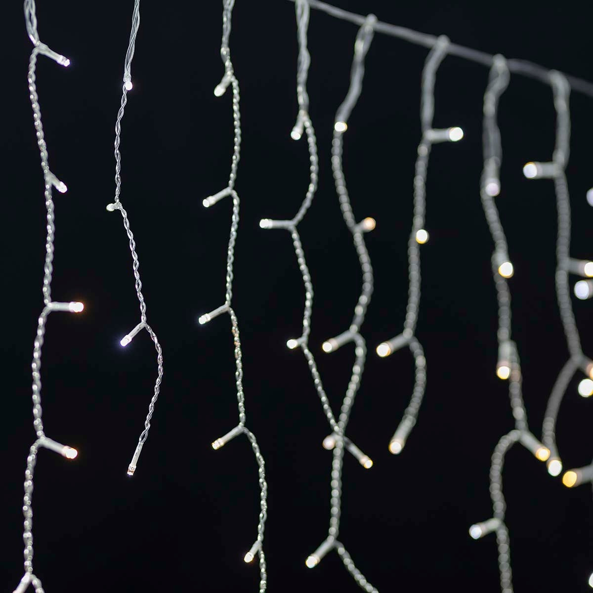 SmartLife Christmas Lighting | Icicles | Wi-Fi | Cold White | 400 LEDs | 8.00 m | Android™ / IOS