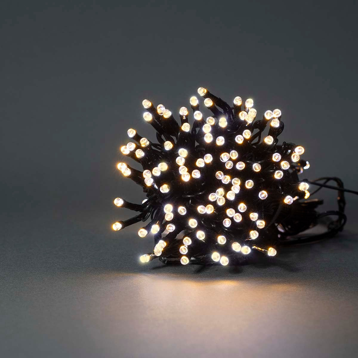 SmartLife Christmas Lighting | String | Wi-Fi | Warm White | 200 LEDs | 20.0 m | Android™ / IOS