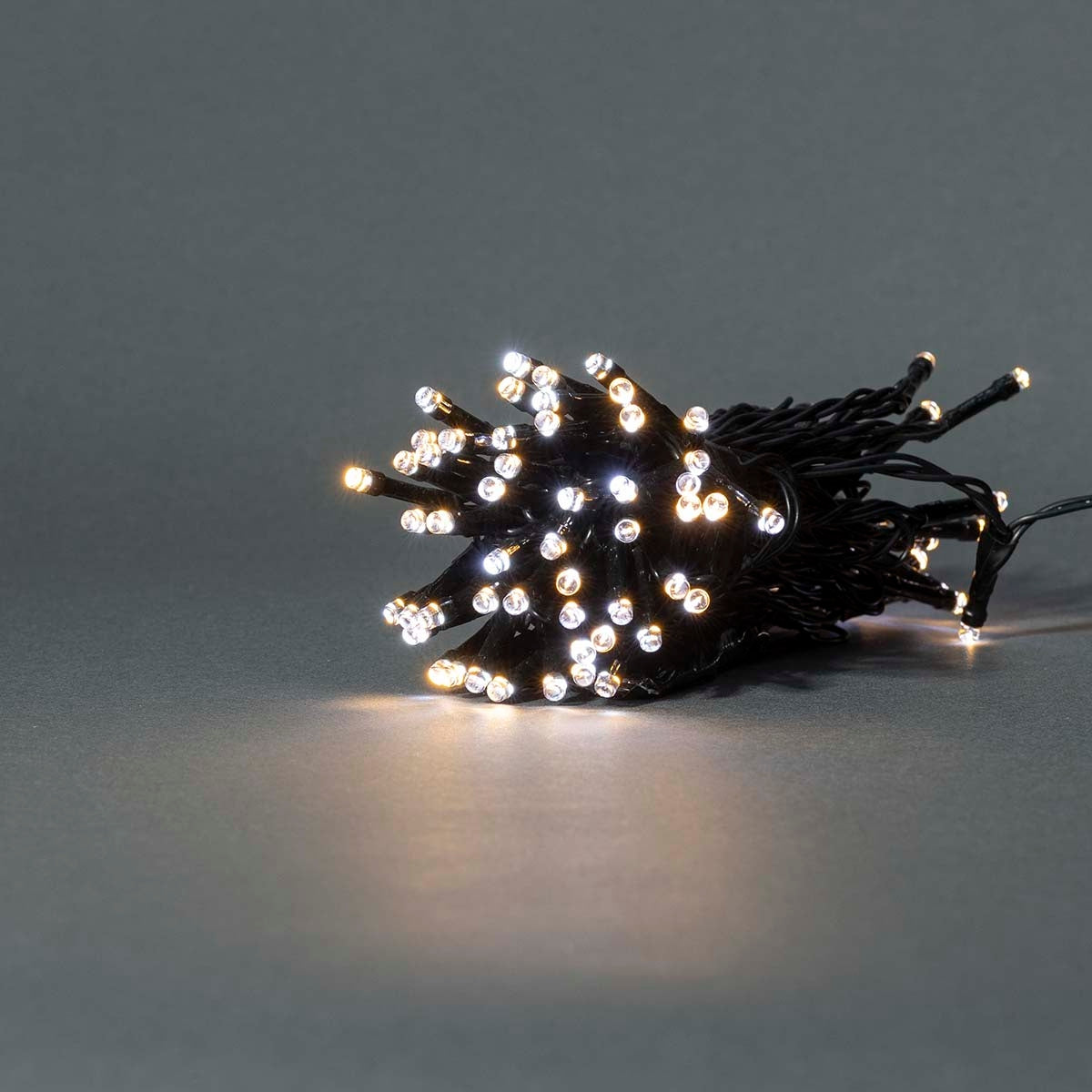 SmartLife Christmas Lighting | String | Wi-Fi | Warm to cool white | 50 LEDs | 5.00 m | Android™ / IOS
