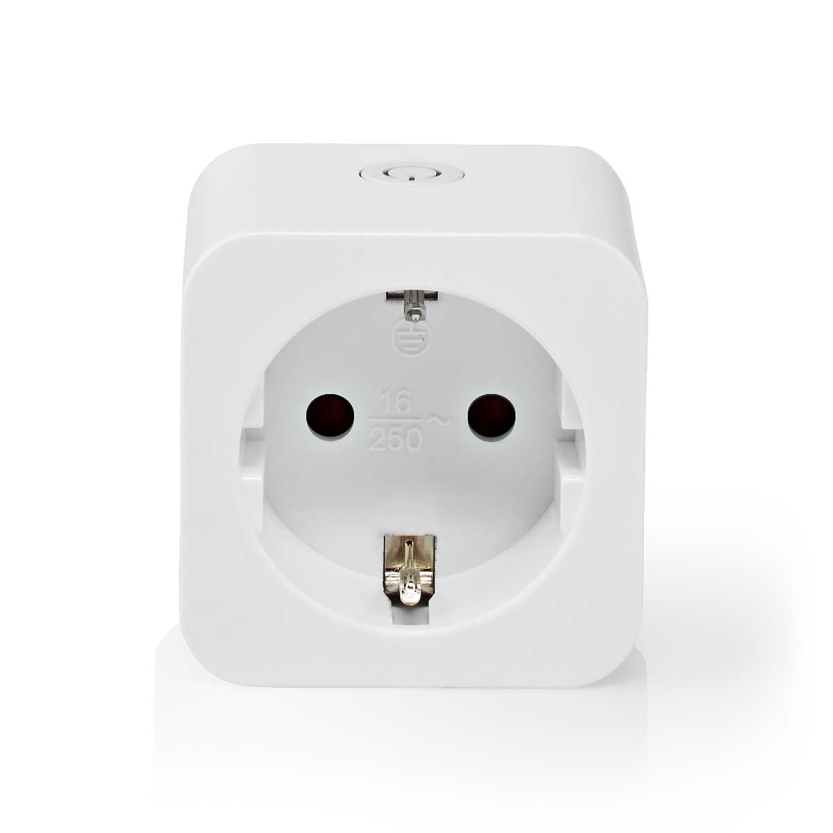 SmartLife Smart Plug | Zigbee 3.0 | IP21 | Power meter | 3680 W | Hybrid (CEE 7/7) | 0 - 55 °C | Android™ / IOS | White | 1 pcs
